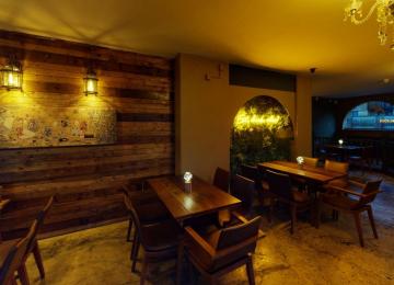 Knowledge Restaurant Photo 2
